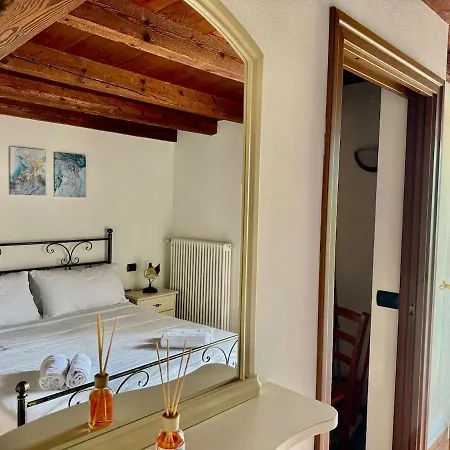 شقة A House Between A Waterfall And A The Enchantment Of نيسّو