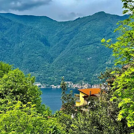 شقة A House Between A Waterfall And A The Enchantment Of *